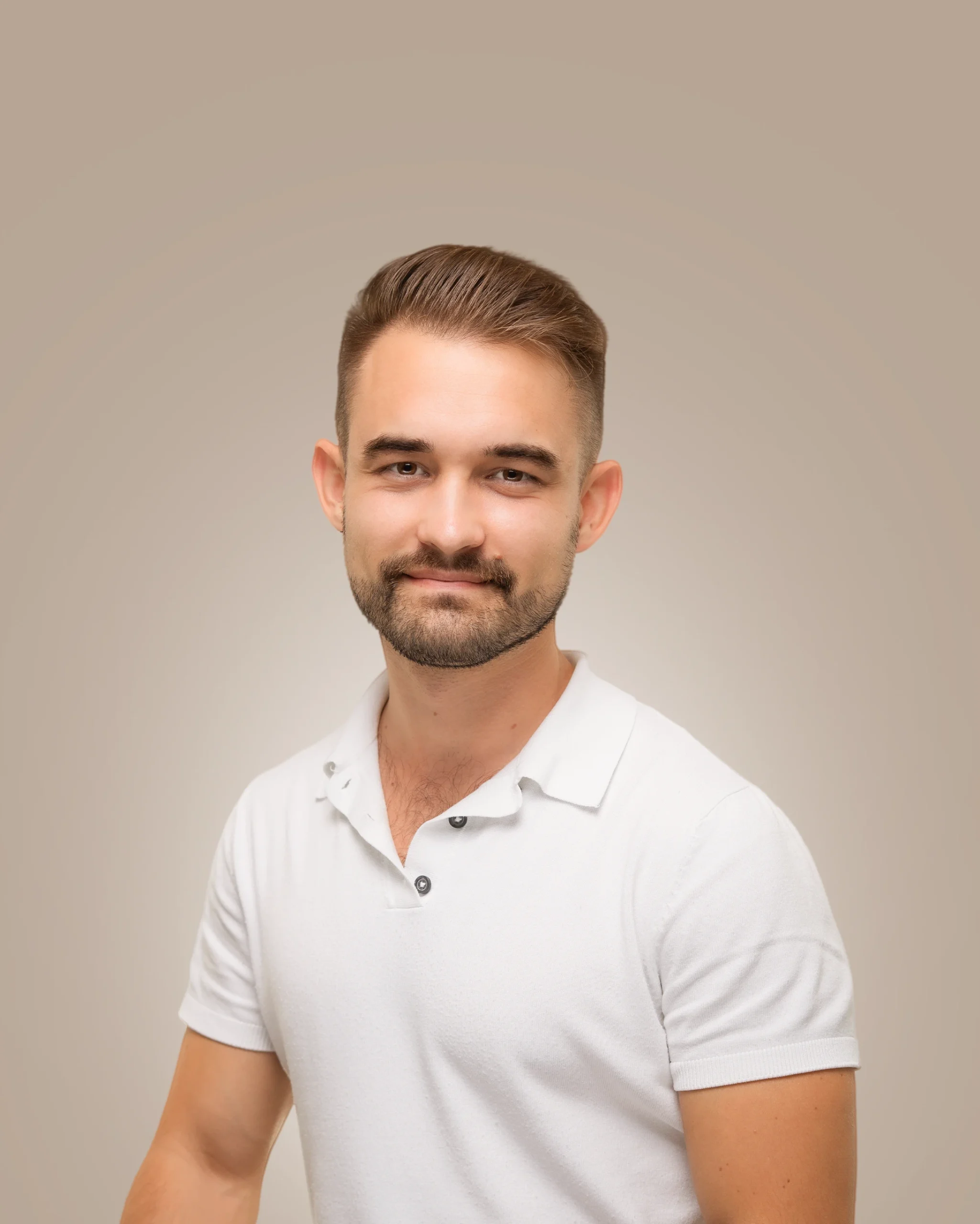 Petar Rašković – Juliana Nails Team