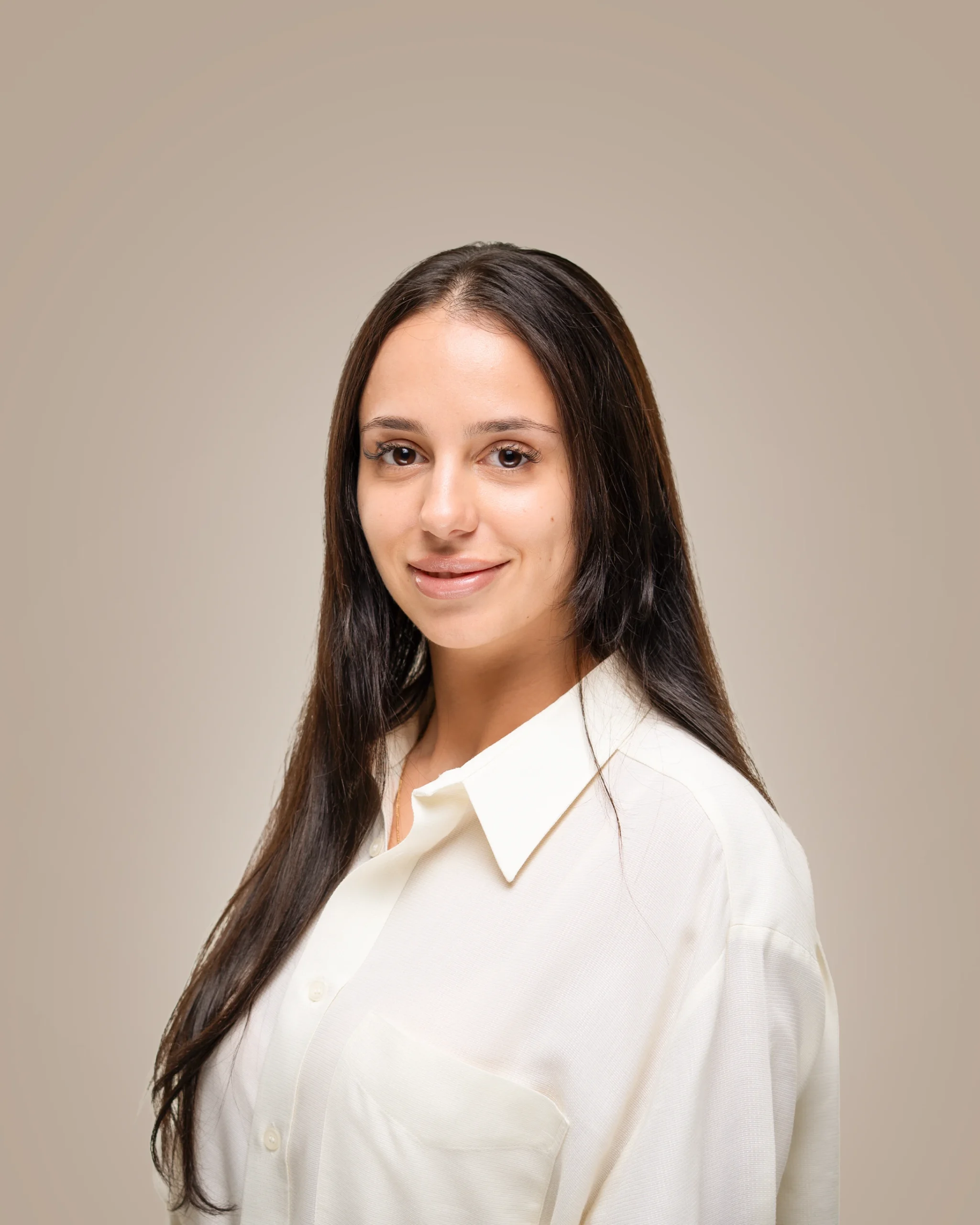 Kanita Hajder – Juliana Nails Team